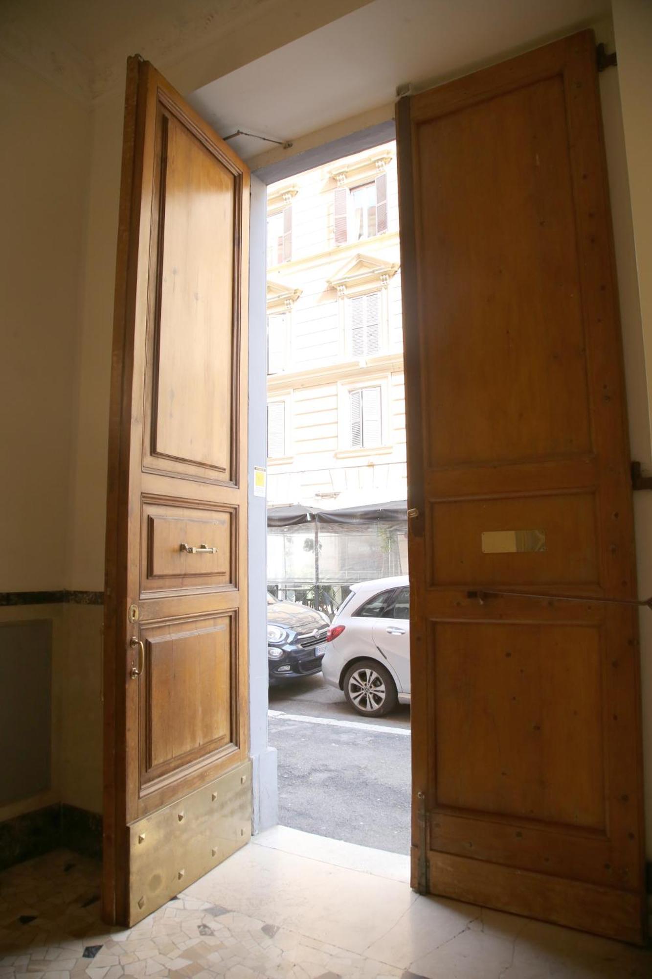 Appartement Emma And Livia's Vatican 2 *